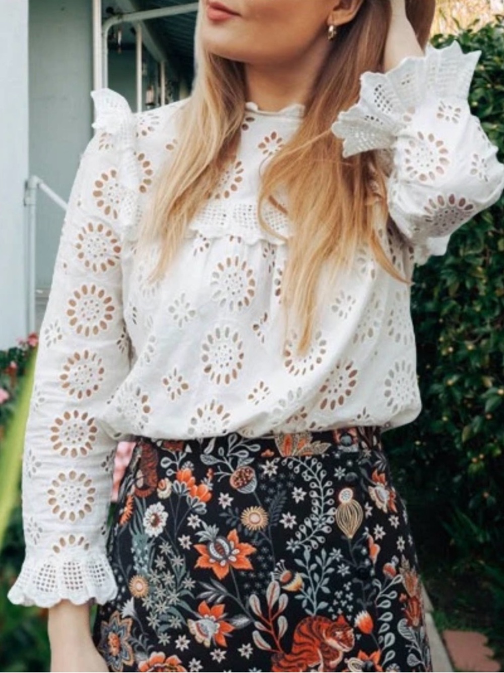 Zara White Eyelet Lace Ruffled Blouse